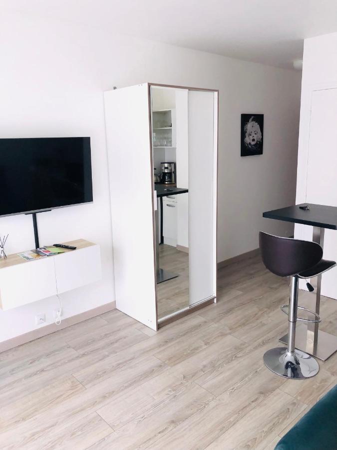 Studio En Residence, Proche De La Mer Avec Parking Gratuit Et 5G Home วิลเลร์-ซูร์-แมร์ ภายนอก รูปภาพ